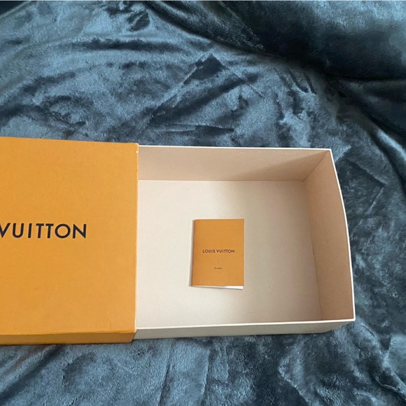 Louis Vuitton box - Picture 5 of 6